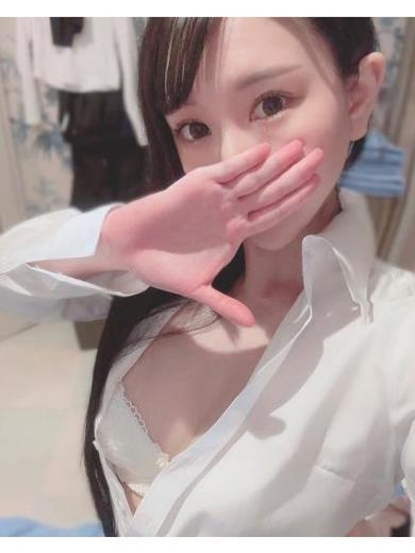 霧島とうか